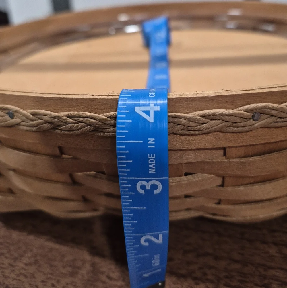 2009 Longaberger Fancy Pie Basket With Stand Insert